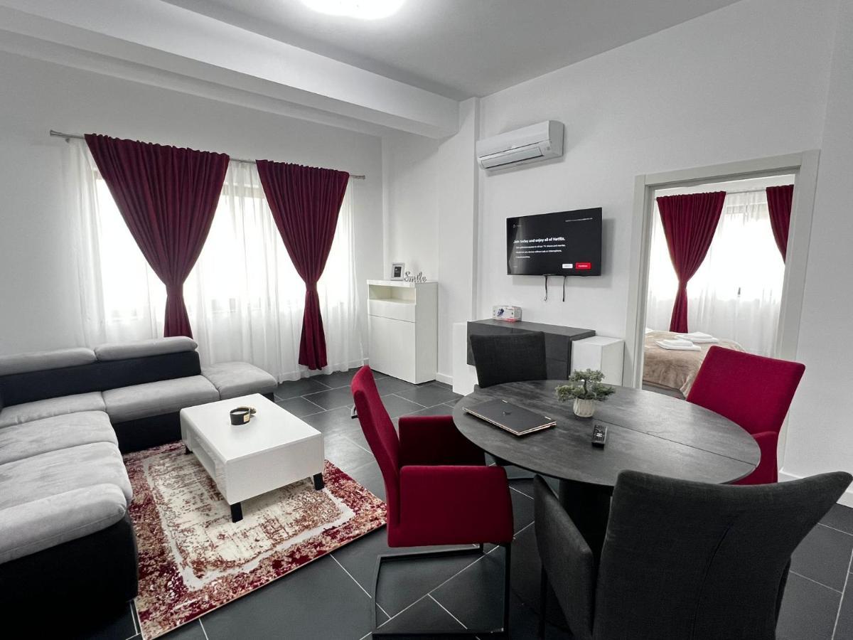 Cozy Aparthotel - Central City Suceava Dış mekan fotoğraf