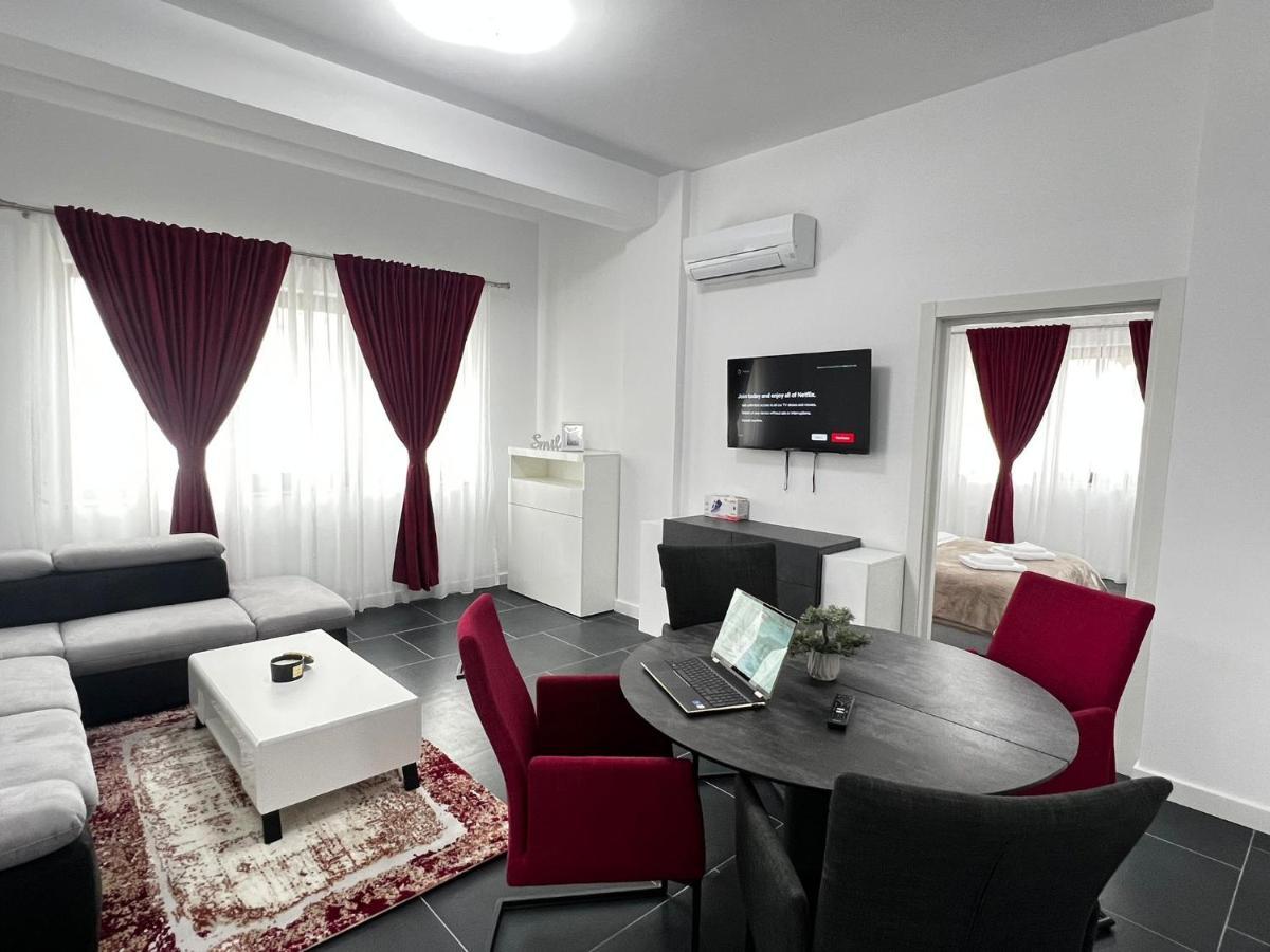 Cozy Aparthotel - Central City Suceava Dış mekan fotoğraf