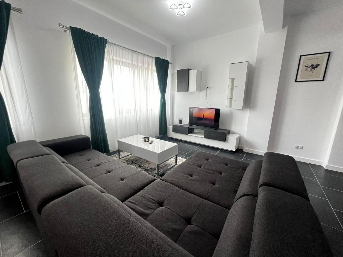 Cozy Aparthotel - Central City Suceava Dış mekan fotoğraf