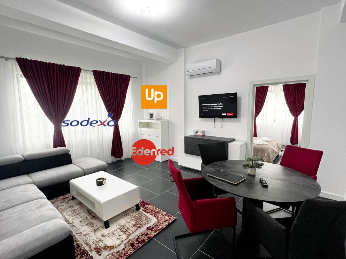 Cozy Aparthotel - Central City Suceava Dış mekan fotoğraf