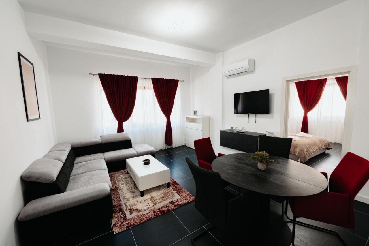 Cozy Aparthotel - Central City Suceava Dış mekan fotoğraf