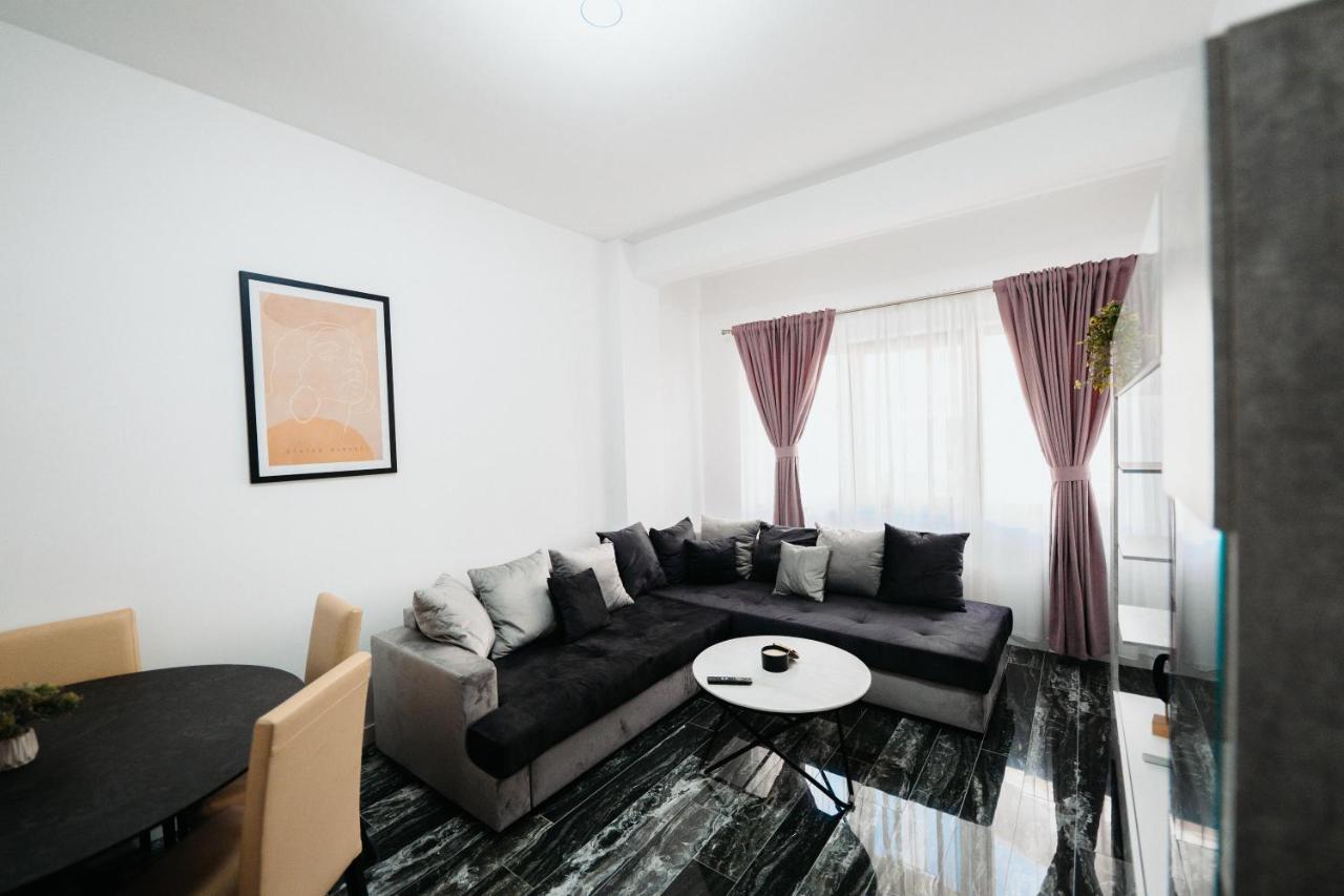 Cozy Aparthotel - Central City Suceava Dış mekan fotoğraf